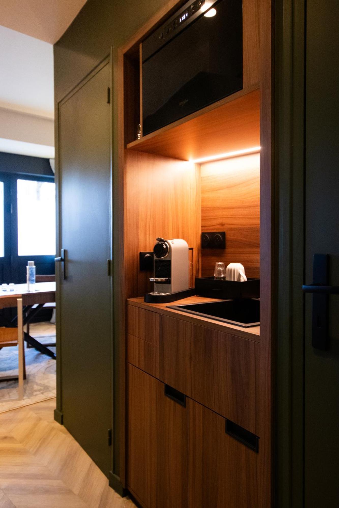 Mercure Paris Tour Eiffel Pont Mirabeau Екстериор снимка