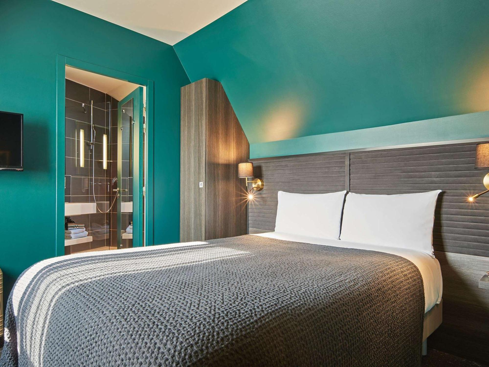 Mercure Paris Tour Eiffel Pont Mirabeau Екстериор снимка